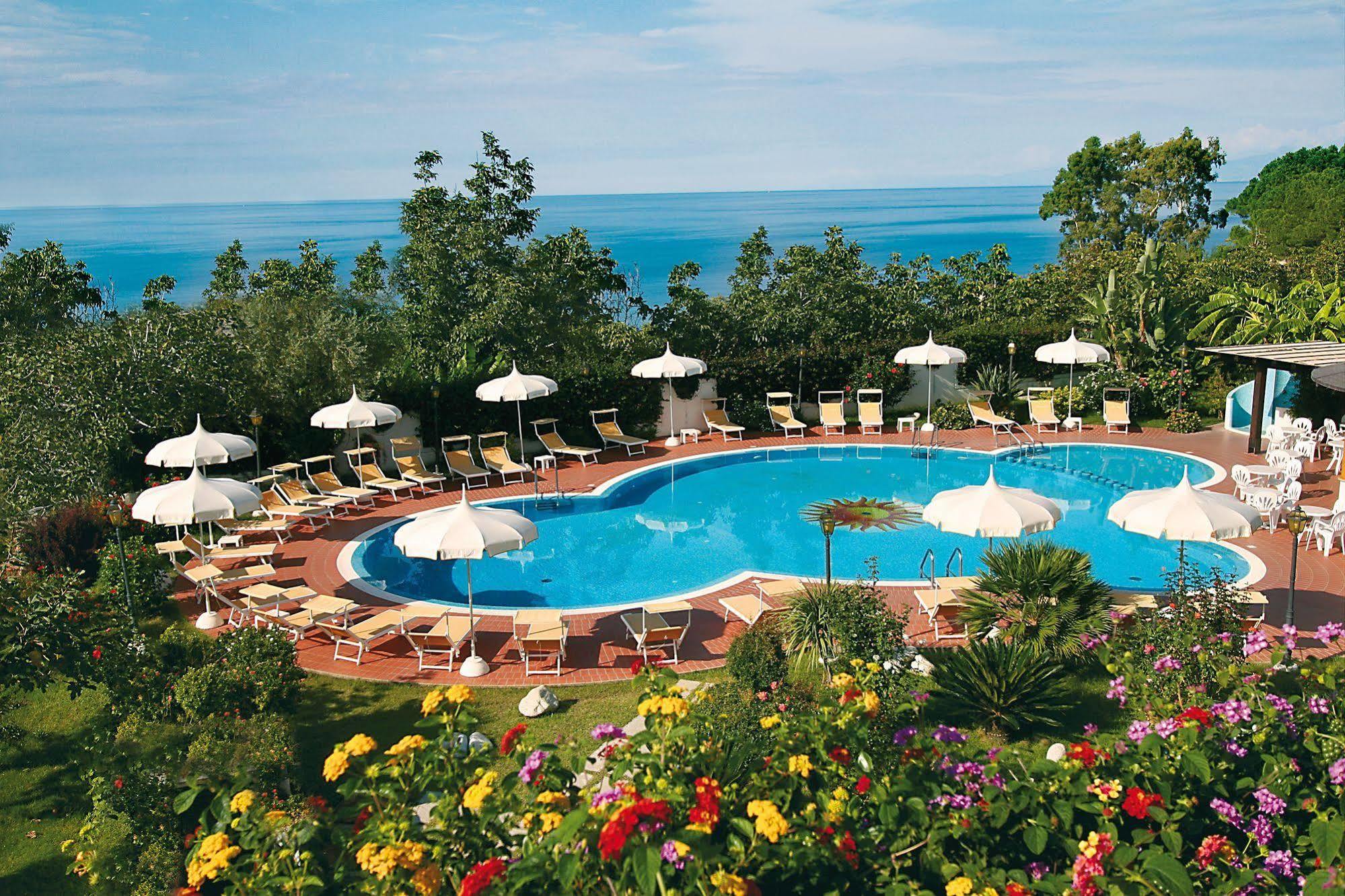 Hotel Tirreno Parghelia Facilidades foto