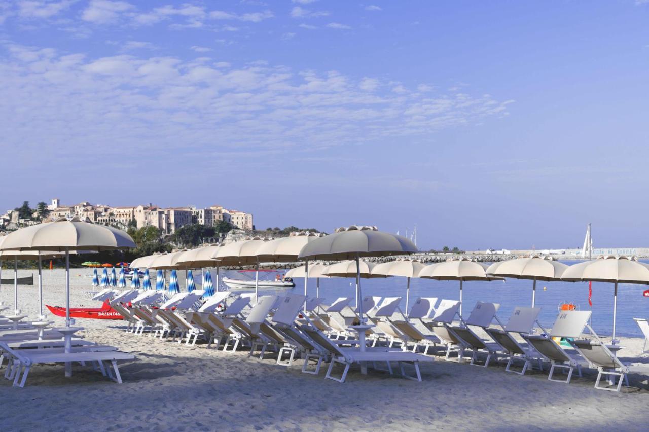 Hotel Tirreno Parghelia Exterior foto